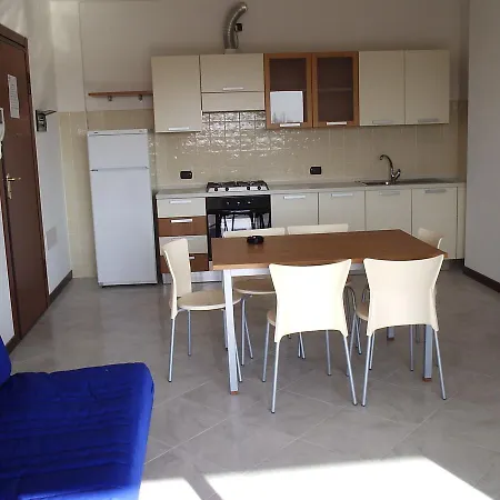 Residenza Angel 公寓 贝拉里亚-伊贾马里纳